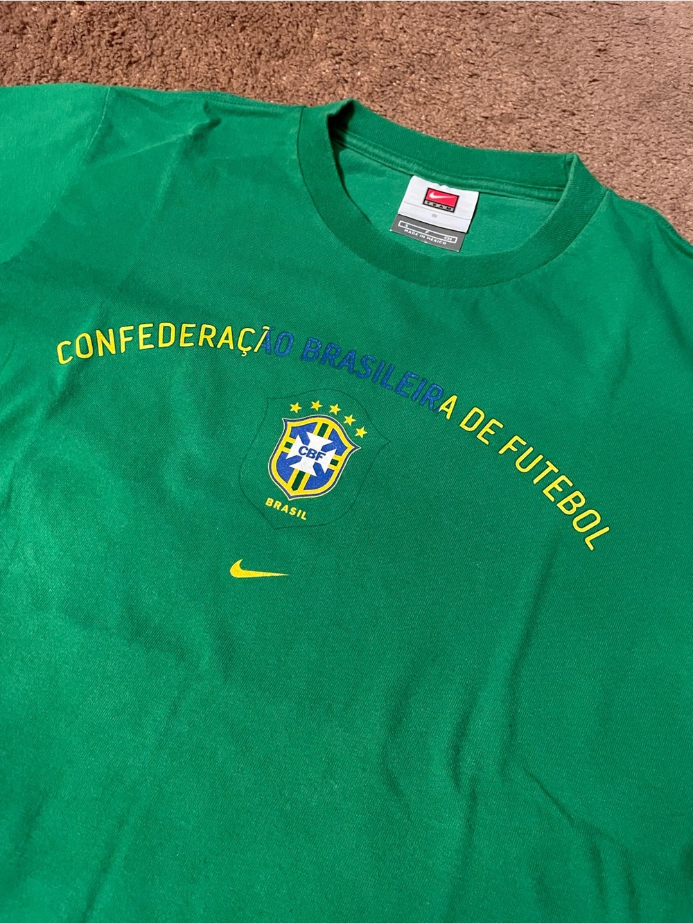 VINTAGE Nike Team Brazil Soccer CBF Green Football Tee